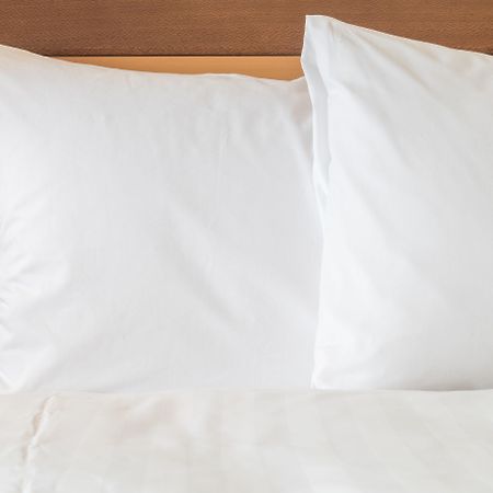 Holiday Inn Express & Suites - Detroit Northwest - Livonia By Ihg Exteriör bild