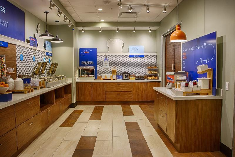 Holiday Inn Express & Suites - Detroit Northwest - Livonia By Ihg Exteriör bild